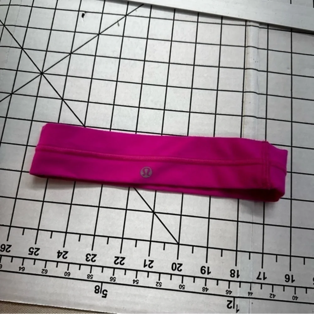 Lululemon one size athletic sweat band
